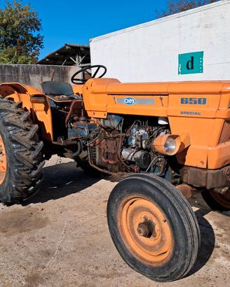 Trattore om 650 special per ricambi