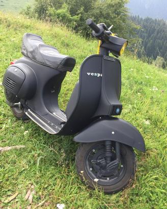 Vespa 50 Special NERO OPACO