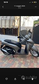 Honda sh 350
