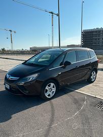 ZAFIRA TOURER 7 POSTI