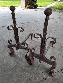 coppia alari da camino ferro battuto