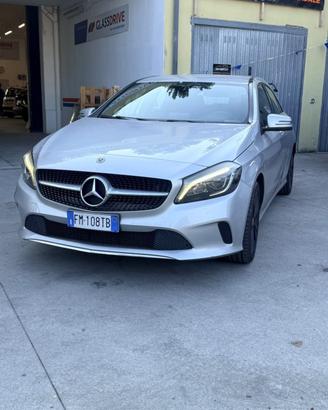 Mercedes-benz A 180 d Automatic Premium