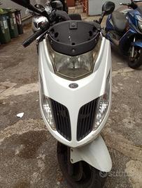 Kymco Dink 200i