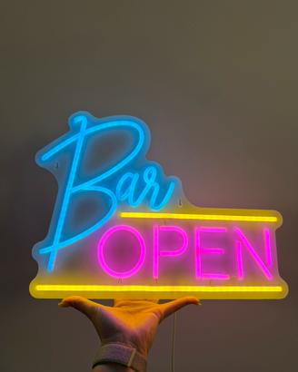 Insegna led colorata open bar