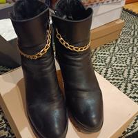 stivaletto nero