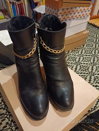 stivaletto nero