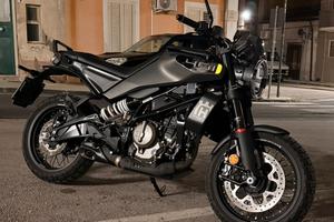 Husqvarna Svartpilen 401 2025