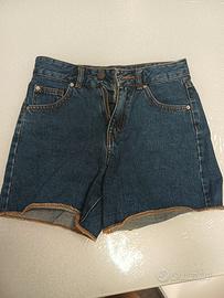 pantaloncino jeans 
