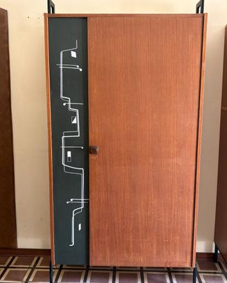 Armadio vintage anni '60 in legno