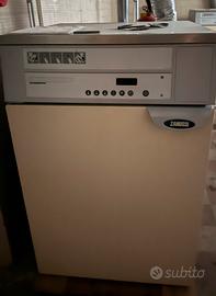 2 Lavatrice 2 asciugatrice 1 stiratrice Zanussi
