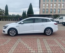 RENAULT Megane SPORTER Blue dCi 115cv BUSINESS