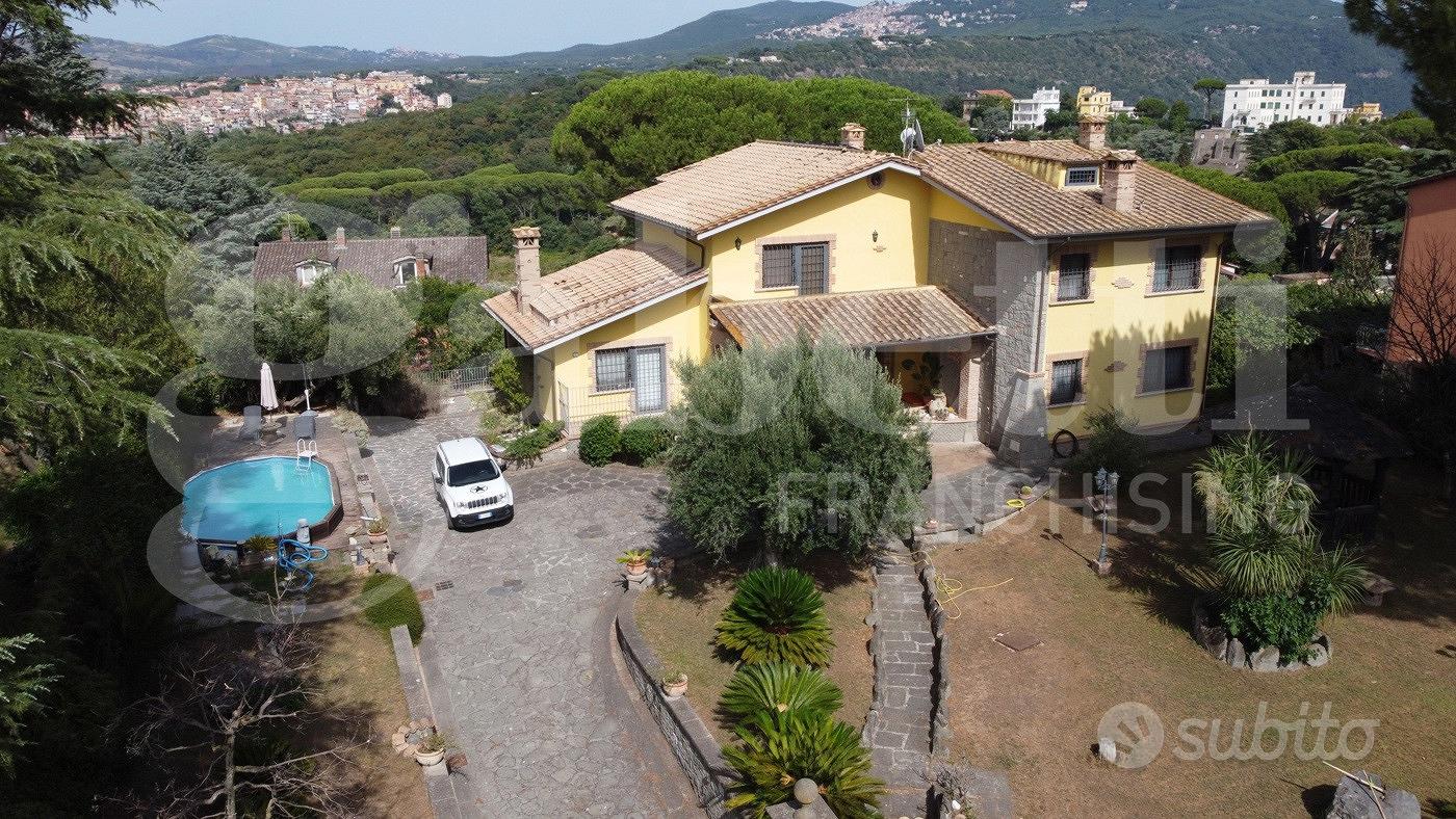 Villa o villino Marino [1090 MONTE CRESCENZOVRG] ( - Vista 4