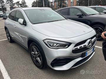 Mercedes-benz GLA 200 d Automatic 4Matic Premium