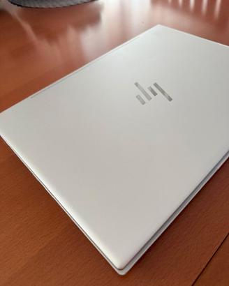 HP Envy 16 RTX 3060 i7-12700H 16GB RAM SSD 1TB 120
