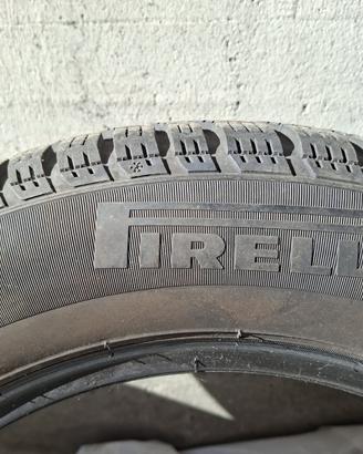 4 Gomme Invernali Pirelli 185/65 R15 88T