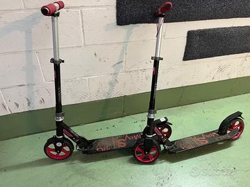 Due monopattino Oxelo Decathlon