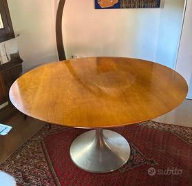 Tavolo Tulip Saarinen Rotondo misura 130 cm