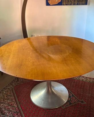 Tavolo Tulip Saarinen Rotondo misura 130 cm