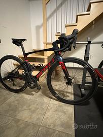 Bici da corsa scott foil