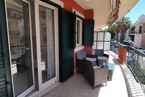 S. benedetto del t. trilocale in zona mare