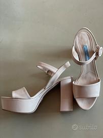 PRADA Sandalo con tacco 12 cm Vernice cipria