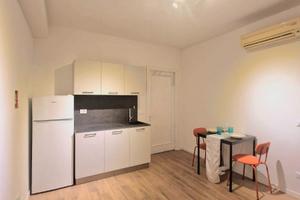 MONOLOCALE a Firenze + BALCONE