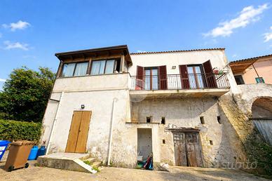 MULTILOCALE A BACOLI