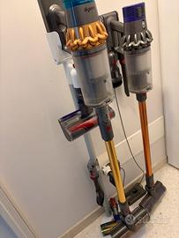Dyson V15