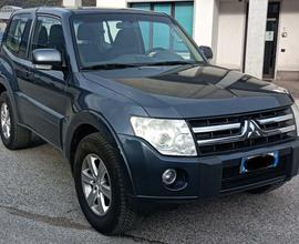 MITSUBISHI Pajero (2006-2009) - 2010