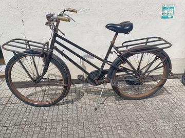 bcicletta d'epoca panettiere da carico cargo