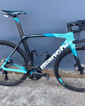 Bici bianchi oltre