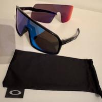 Oakley Sutro con 2 lenti Prizm