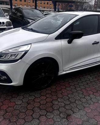 CLIO RS