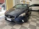 volvo-v40-d2-1-6-r-design-momentum