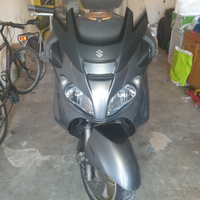 Burgman 650 executive 2009