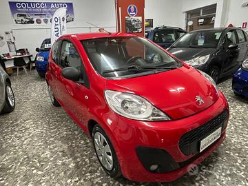 Peugeot 107 1.0 Benz Servosterzo A/C