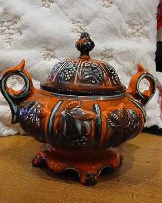 zuppiera con coperchio 