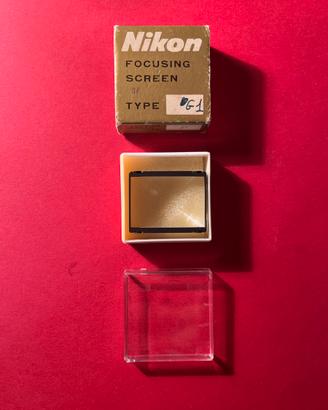 Nikon F2  focusing screen type G1