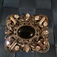 Paroure spilla ed orecchini