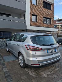Ford S max