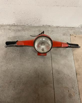 Manubrio completo  vespa ET3