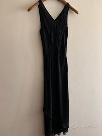 Abito nero con paillettes