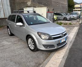 Opel Astra 1.6 16V Twinport Station Wagon Cosmo