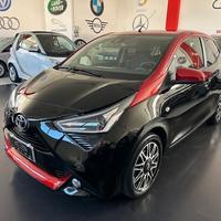 Toyota Aygo 1.0 VVT-i 69 CV 5 porte x-play TSS