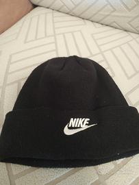 Cuffia-bertetto Nike nero