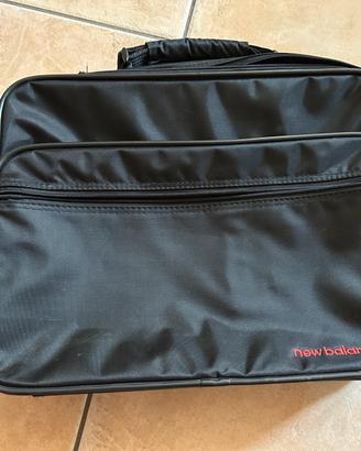 Borsa Tracolla Porta Documenti Pc New Balance