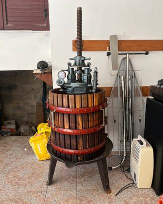 Torchio per uva