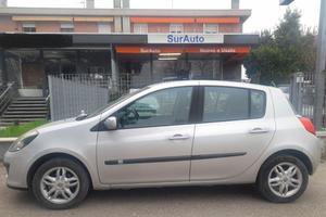 RENAULT Clio 1.2 5 porte Luxe
