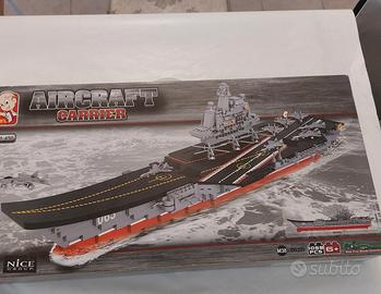 Portaerei compatibile Lego