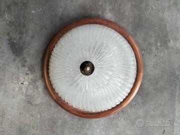 Lampada da soffitto o parete